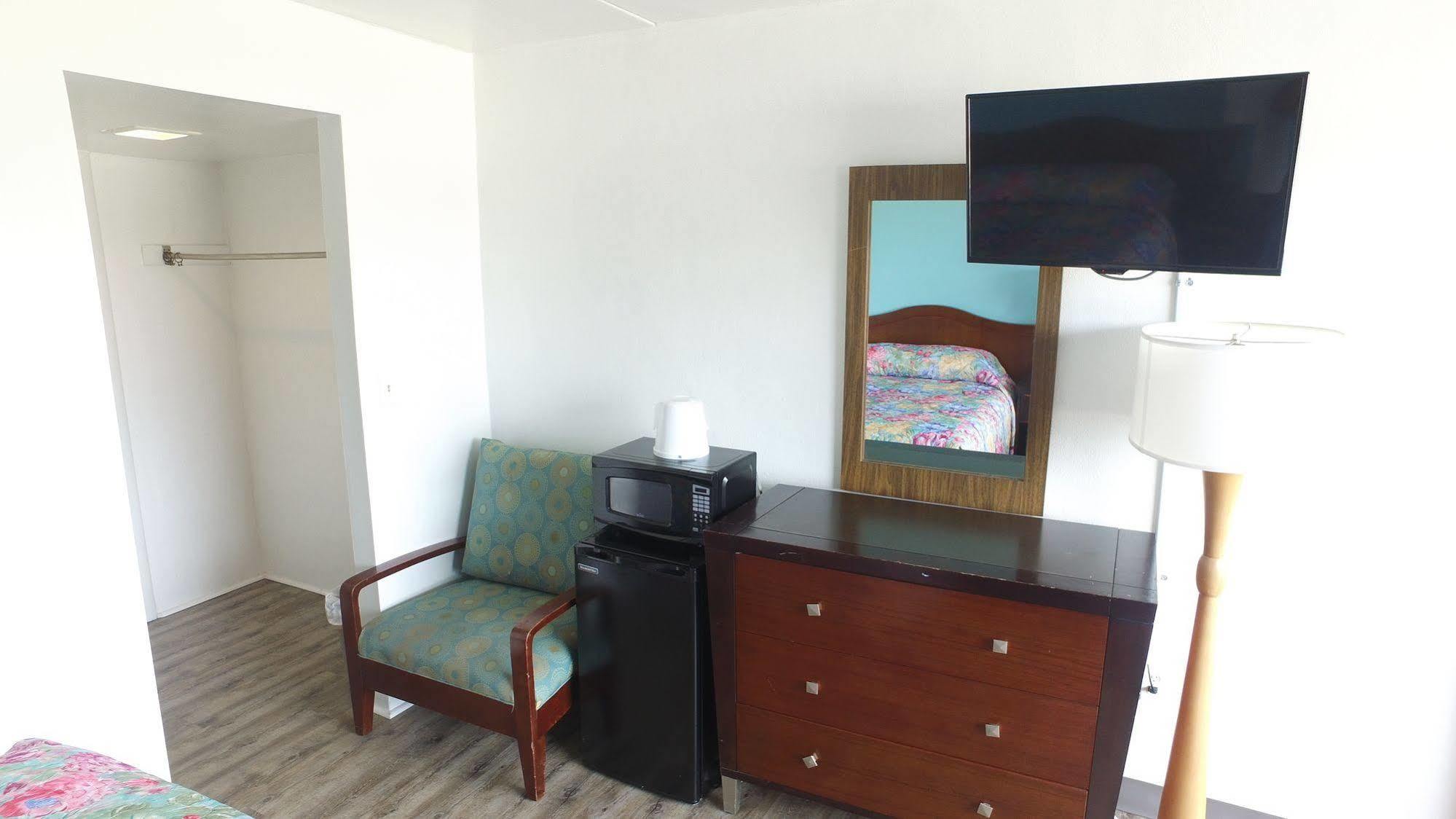 Midtown Inn Миртл-Бич Экстерьер фото